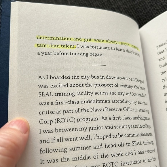 Marie Kondo Book and Make Your Bed Book -2 Books Bundle - Picture 4 of 7